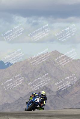 media/Nov-16-2025-Race Pace (Sun) [[8c5fa54630]]/Verified Riders/5-Turn 9 (1135am)/